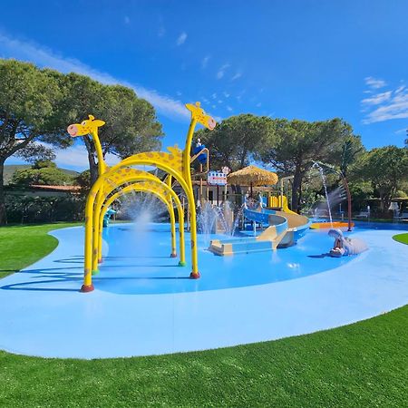 Camping Lacona Pineta Capoliveri  Εξωτερικό φωτογραφία