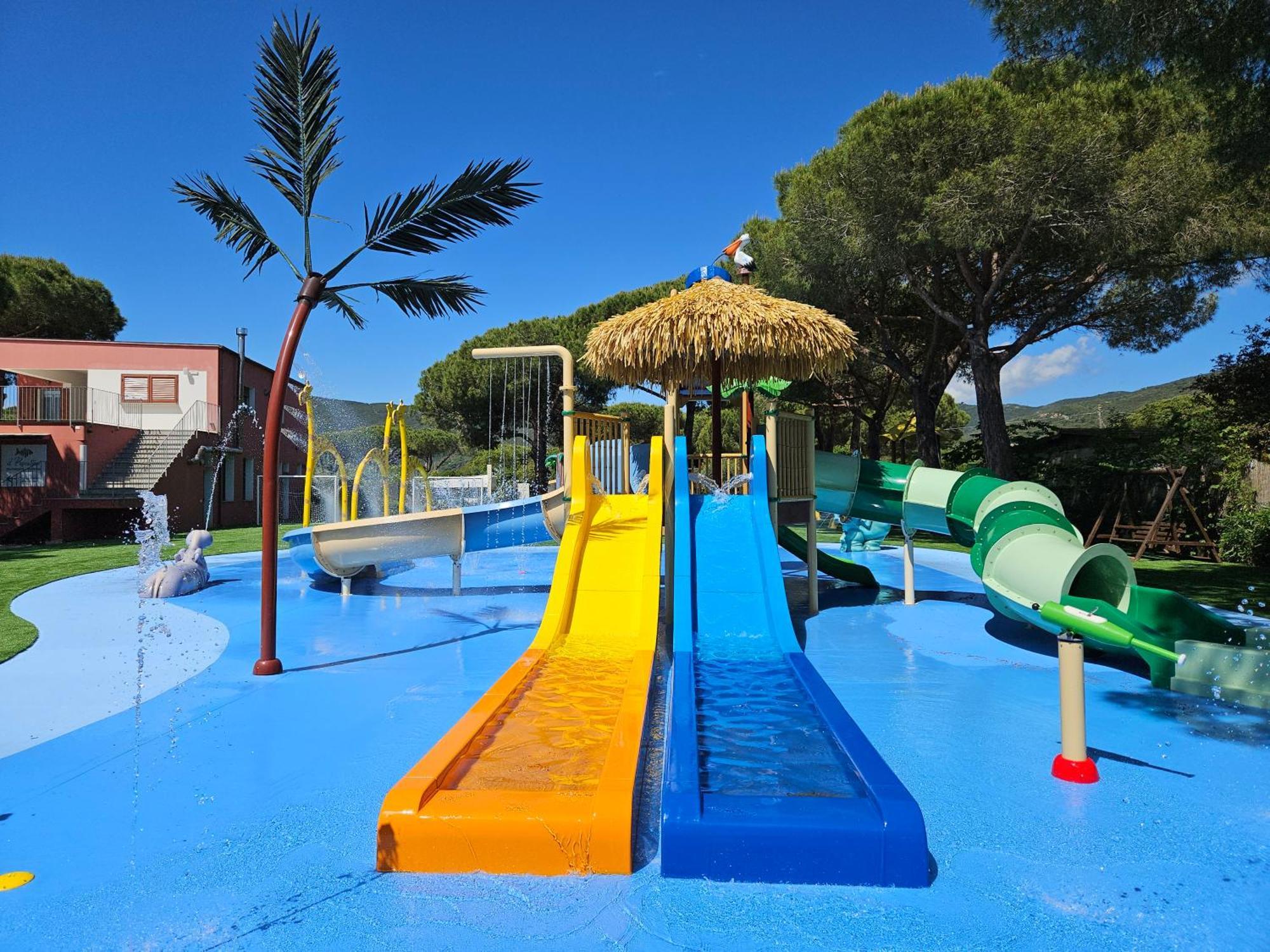 Camping Lacona Pineta Capoliveri  Εξωτερικό φωτογραφία