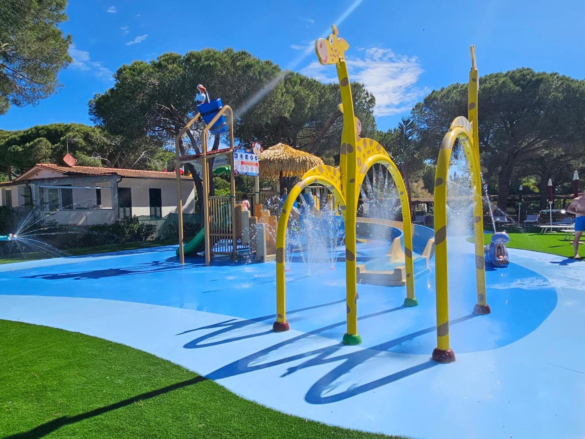Camping Lacona Pineta Capoliveri  Εξωτερικό φωτογραφία
